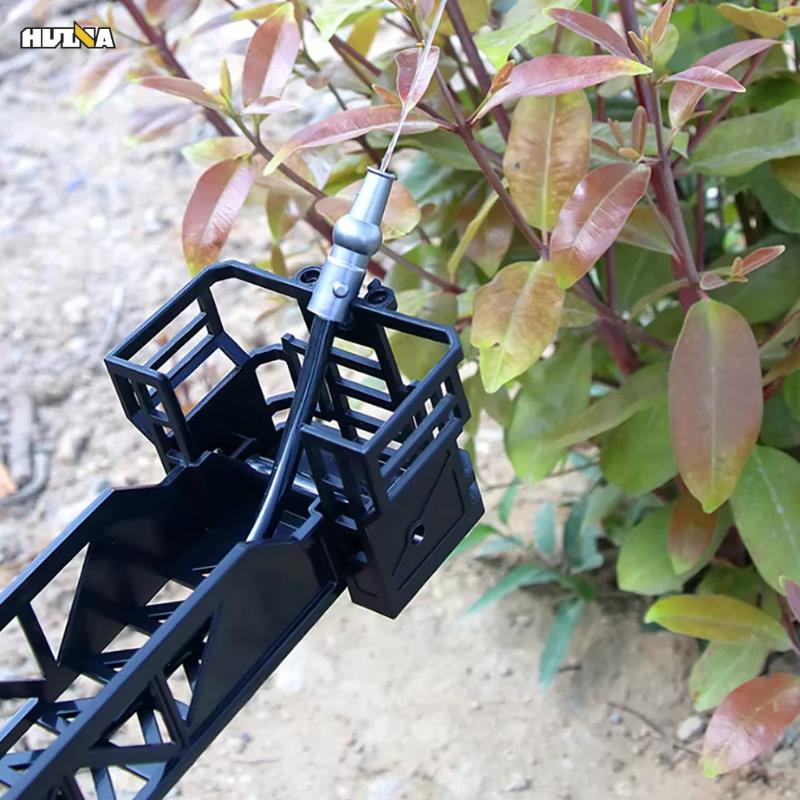 HUINA 1561 1/14 22CH Yüksek Kalite RC Model Uzaktan Kumandalı Merdivenli Yangın Söndürme İtfaiye Kamyonu İş Makinesi -Su Püskürtme Fonksiyonlu-2.4G Full Fonksiyon Sesli&Işıklı