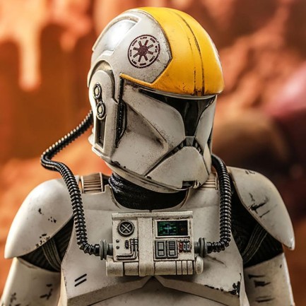 Hot Toys Clone Pilot Sixth Scale Figure - 911037 - Star Wars / Episode II Attack Of The Clones - MMS648