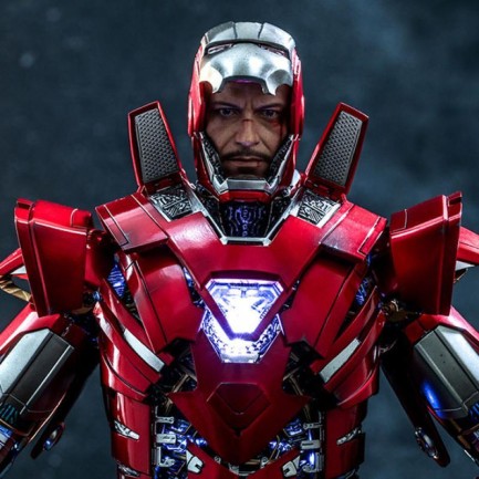 Hot Toys Silver Centurion (Armor Suit Up Version) Diecast Sixth Scale Figure - 909463 MMS618 - Marvel Comics / Iron Man 3