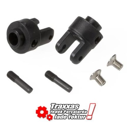 Traxxas 4628R Output Yokes Black