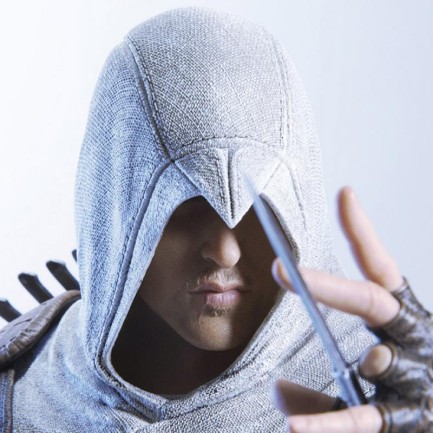 Sideshow Collectibles - Pure Arts Animus Altair Assasins Creed Statue 