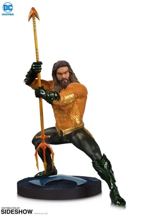 Aquaman Statue by DC Collectibles - Thumbnail