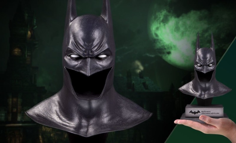 Arkham Asylum Batman Cowl Statue