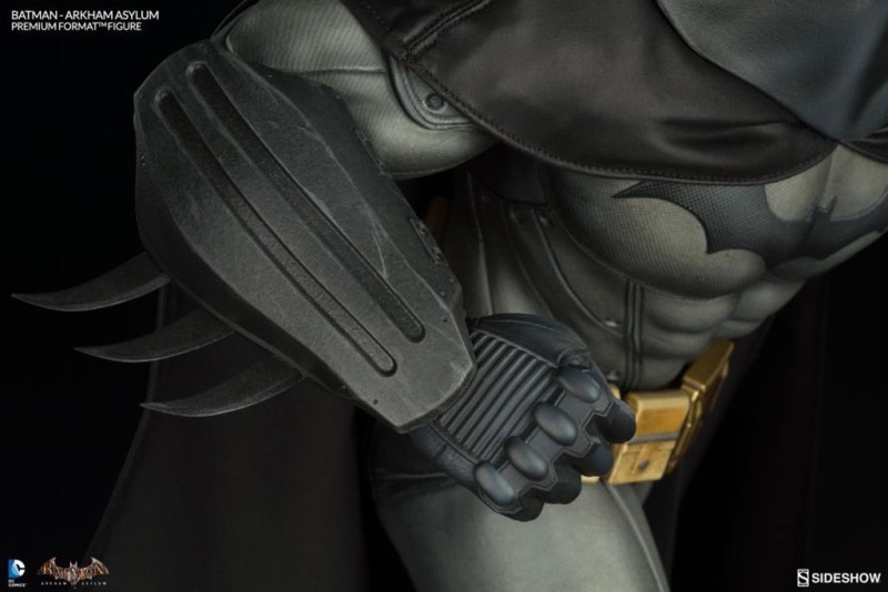 Sideshow Collectibles Arkham Asylum Batman Premium Format Figure