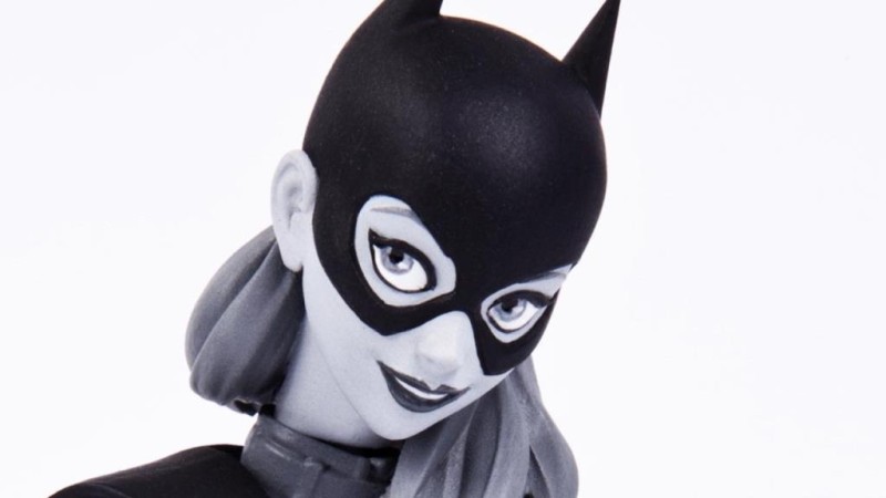 Batgirl Black & White Babs Tarr Statue