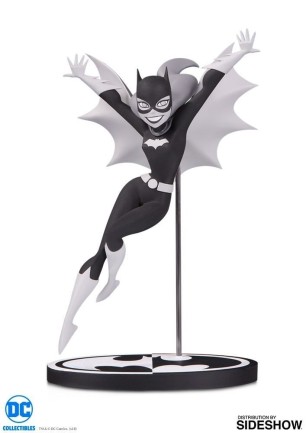 Batgirl Black & White Bruce Timm Statue - Thumbnail