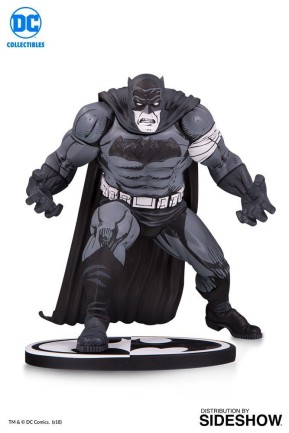 Batman Black & White Klaus Janson Statue - Thumbnail