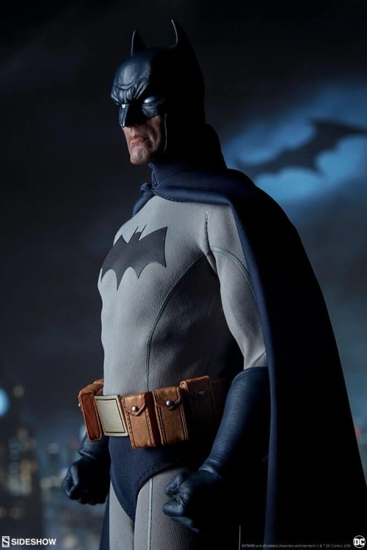 Sideshow Collectibles Batman Classic Sixth Scale Figure