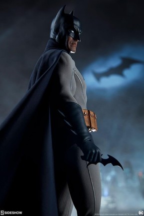 Sideshow Collectibles Batman Classic Sixth Scale Figure - Thumbnail