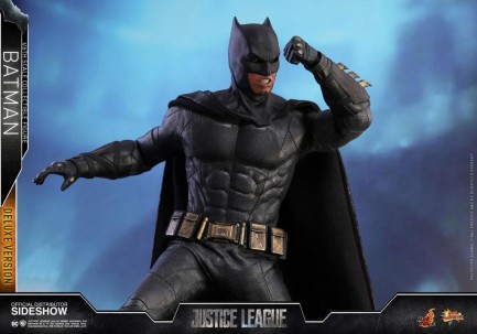 Hot Toys Justice League Batman Deluxe Version Sixth Scale Figure - Thumbnail