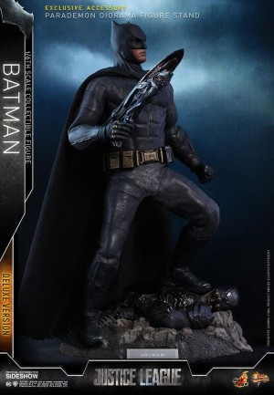 Hot Toys Justice League Batman Deluxe Version Sixth Scale Figure - Thumbnail