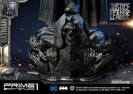 Batman JL Statue - Thumbnail