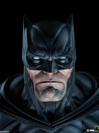 Sideshow Collectibles - Batman Life-Size Bust