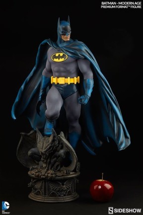 Batman Modern Age 1/4 Premium Format Figure - Thumbnail