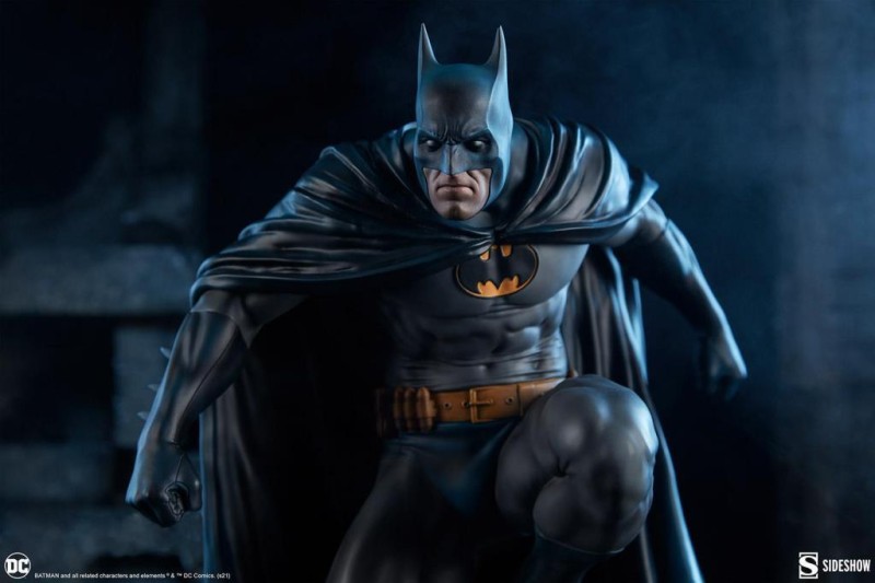 Sideshow Collectibles Batman Premium Format Figure 300747