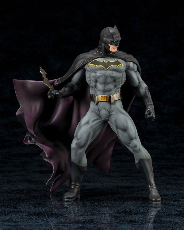 Batman Rebirth ArtFx+ Statue