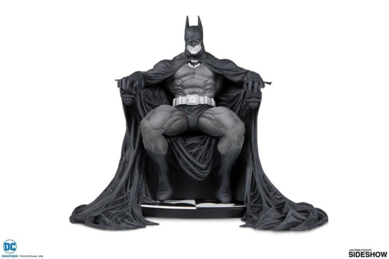 Batman Statue Batman Black & White by Marc Silvestri