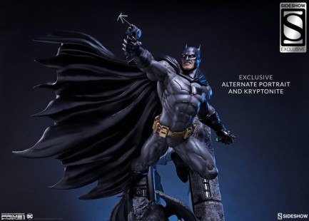 Sideshow Collectibles - Batman Statue Justice League: New 52