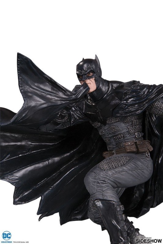 Black Label Batman Statue DC Designer Series by Lee Bermejo