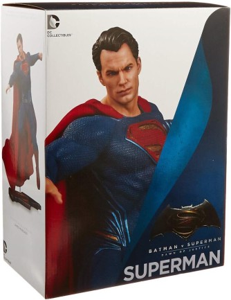 BvS Superman Statue - Thumbnail