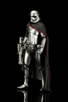 Captain Phasma Art Fx Statue - Thumbnail