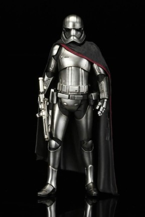 Captain Phasma Art Fx Statue - Thumbnail