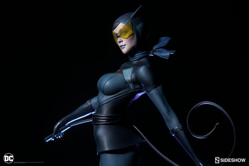 Cat Woman Stanley ' Artgerm ' Lau Statue