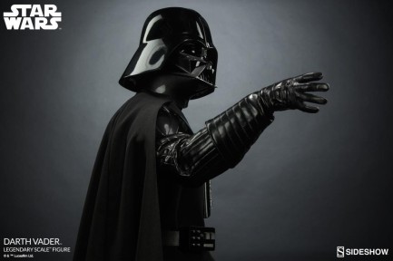 Darh Vader Legendary Scale Figure - Thumbnail