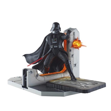 Darth Vader Centerpiece Figure - Thumbnail