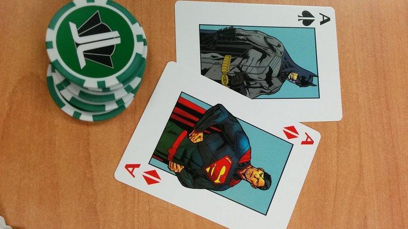 DC Comics Justice League Poker Starter Pack