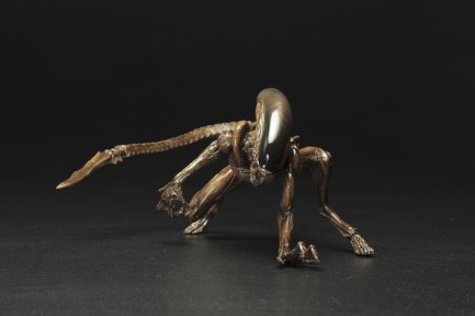 Dog Alien Art Fx+ Statue - Thumbnail