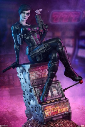 Sideshow Collectibles - Domino Premium Format Figure