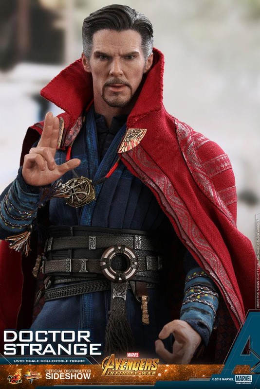 Dr. Strange Infinity War Sixth Scale Figure