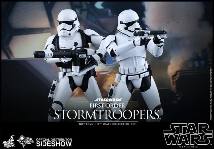 Hot Toys First Order Stormtroopers Sixth Scale Figure Set - Thumbnail