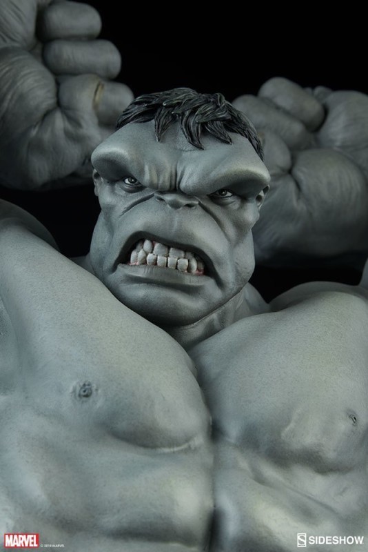 Grey Hulk Statue by Sideshow Collectibles Avengers Assemble