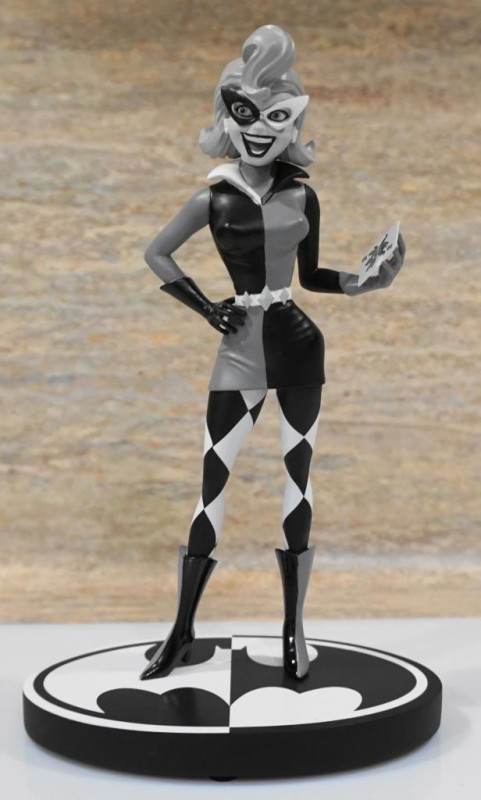 Harley Quinn Black & White Paul Dini Statue