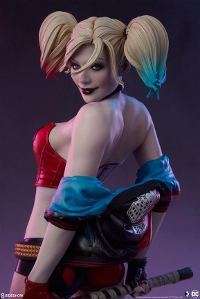 Sideshow Collectibles Harley Quinn Hell on Wheels Premium Format Figure 300714 - Thumbnail