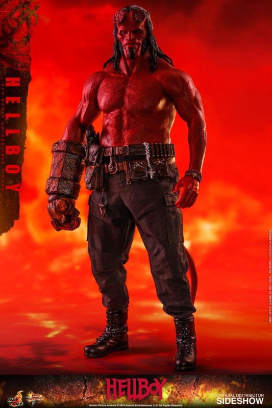 Hot Toys Hellboy Sixth Scale Figure MMS527 904668