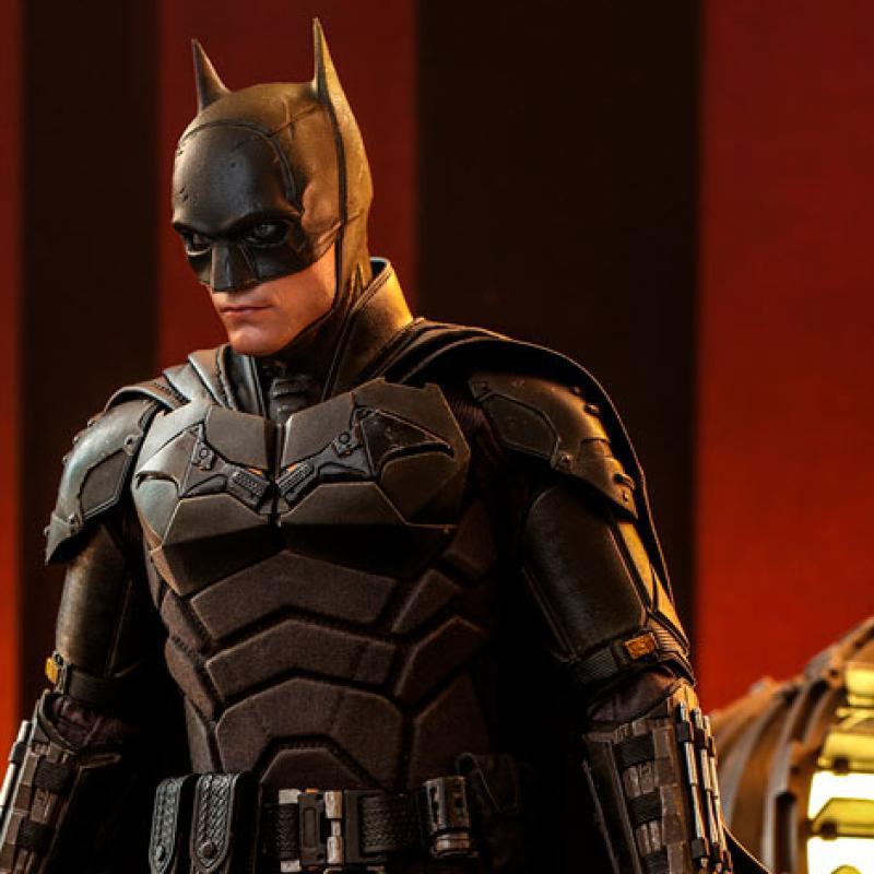 Hot Toys Batman and Bat-Signal Sixth Scale Figure Collectible Set 910596 MMS641 DC Comics / The Batman 2022 (Ön Sipariş)