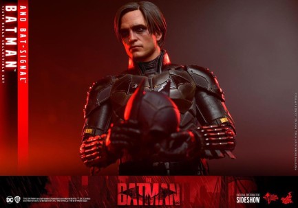 Hot Toys Batman and Bat-Signal Sixth Scale Figure Collectible Set 910596 MMS641 DC Comics / The Batman 2022 (Ön Sipariş) - Thumbnail