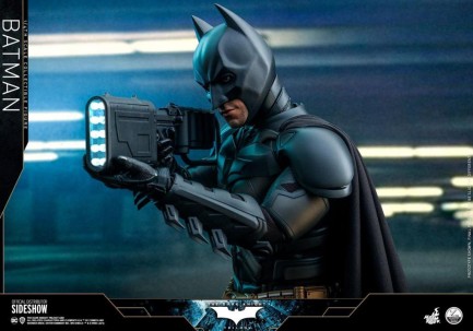 Hot Toys Batman Quarter Scale Figure - 909764 - DC Comics / The Dark Knight Trilogy - QS19 - Thumbnail