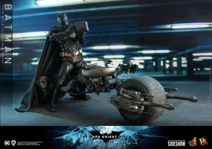 Hot Toys Batman The Dark Knight Rises DX 19 Deluxe Series Sixth Scale Figure 907401 - Thumbnail