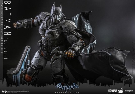 Hot Toys Batman (XE Suit) Sixth Scale Figure - 908863 - DC Comics / Arkham Origins - VGM52 - Thumbnail