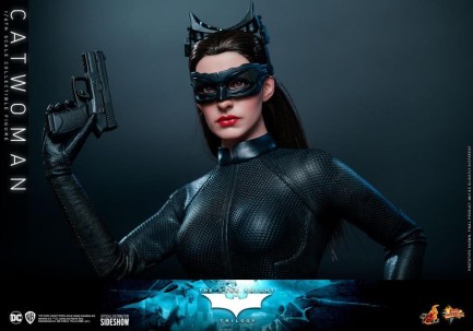 Hot Toys Catwoman Selina Kyle Sixth Scale Figure - 909931 - DC Comics / The Dark Knight Trilogy - MMS627 (ÖN SİPARİŞ) - Thumbnail