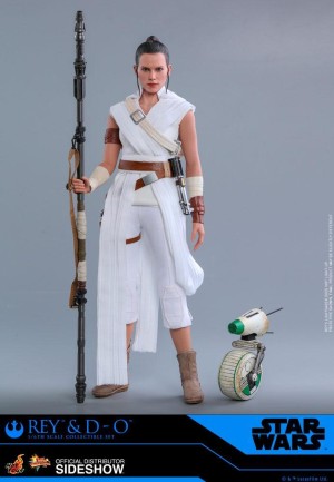 Hot Toys Rey and D-O Sixth Scale Figure Set 905520 - Star Wars: The Rise of Skywalker - Movie Masterpiece Series - Thumbnail
