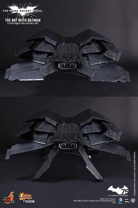 Hot Toys The Bat 1/12 Scale Collectible Set
