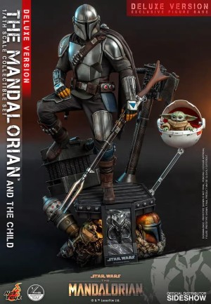 Hot Toys The Mandalorian and The Child ' Grogu ' (Deluxe) Quarter Scale Collectible Figure Set 907266 QS17 / Star Wars / The Clone Wars - Thumbnail