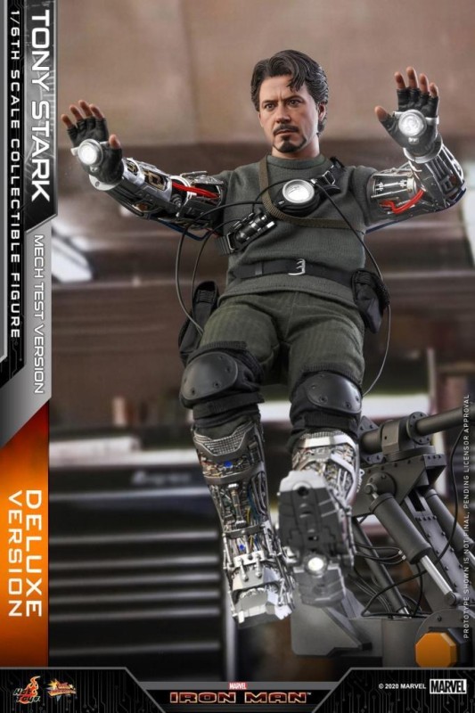 Hot Toys Tony Stark (Mech Test Deluxe Version) Sixth Scale Figure - 906793 - MMS582 - Marvel Comics / Iron Man
