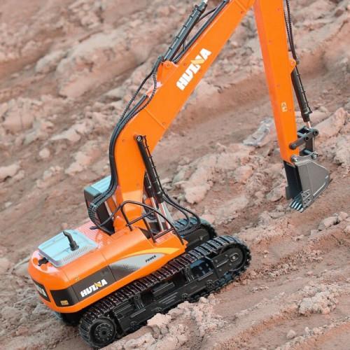 HUINA 1551 1/14 Yüksek Kalite 15CH RC Model Ekskavatör Paletli Kepçe Kazıcı Uzaktan Kumandalı RC İş Makinesi - 2.4G Full Fonksiyon Sesli ve Işıklı Turuncu (Uzun Kol)