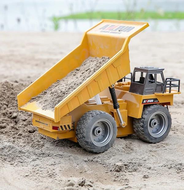 HUINA 1534 1/18 Yüksek Kalite RC Model Damperli Kamyon Uzaktan Kumandalı Çok Fonksiyonlu İş Makinası - 2.4G Kumanda & Işıklı